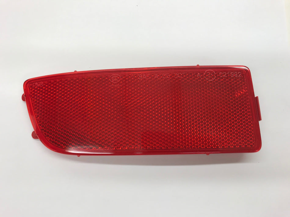 SPRINTER REAR BUMPER RED REFLECTOR L/H