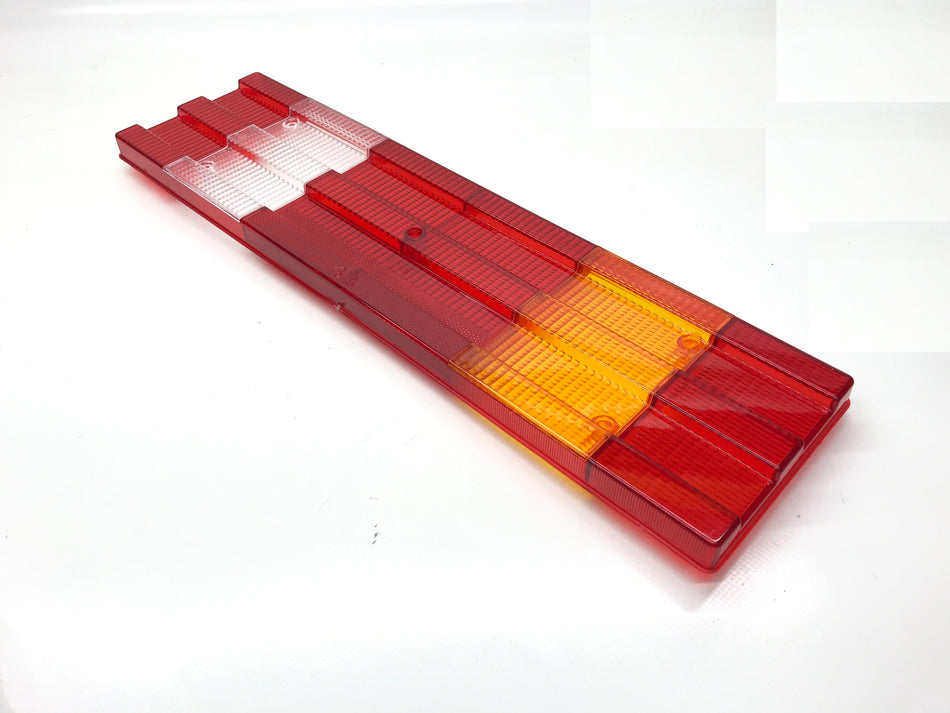 814 LN2 TAIL LIGHT LENS R/H