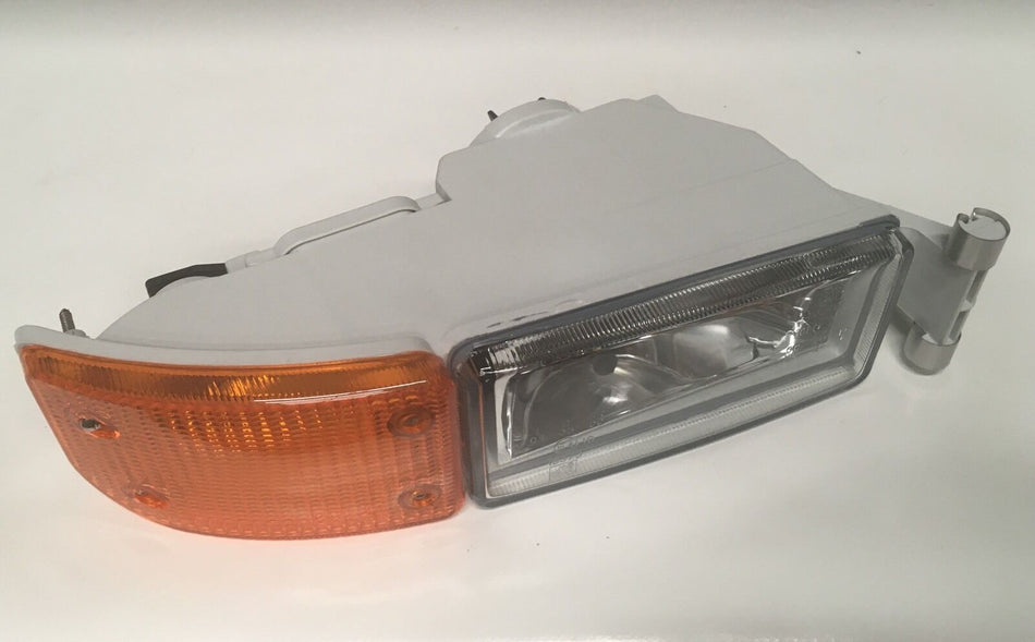 MAN L2000 FRONT INDICATOR & FOG LAMP RIGHT SIDE